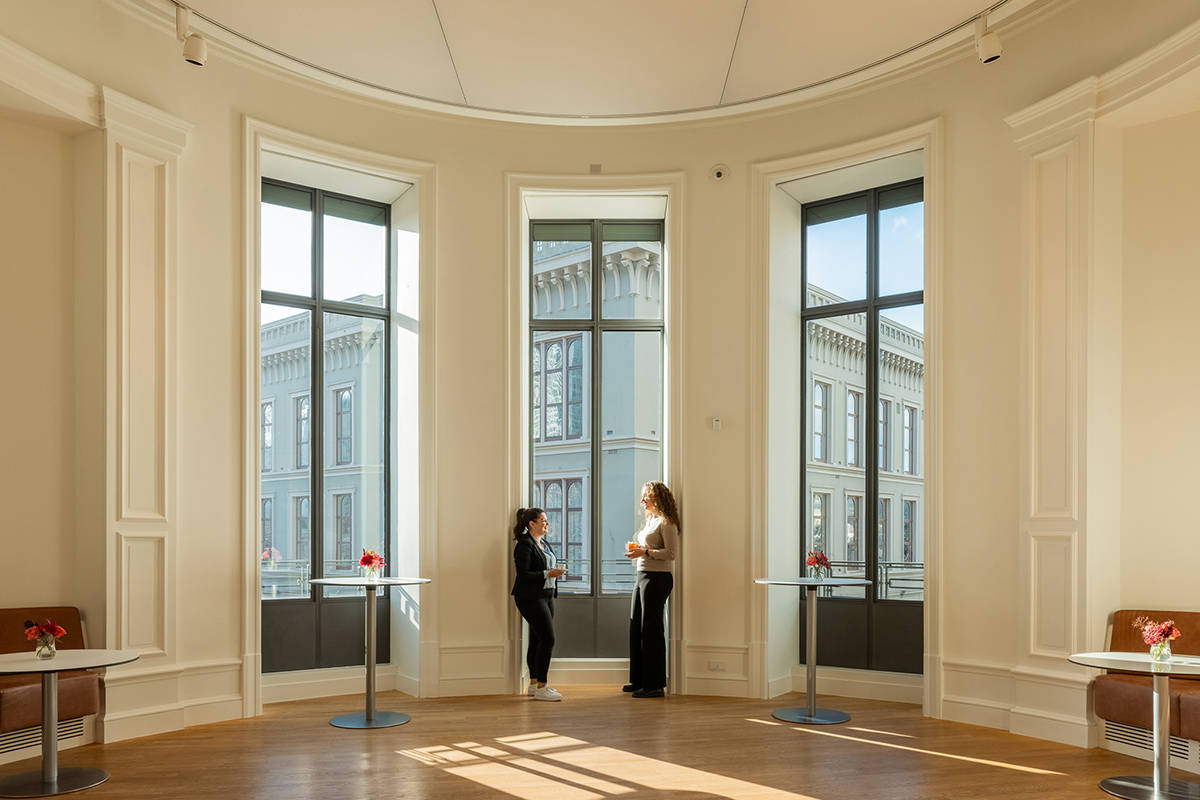 Sfeer in de Randstadzaal Mauritshuis